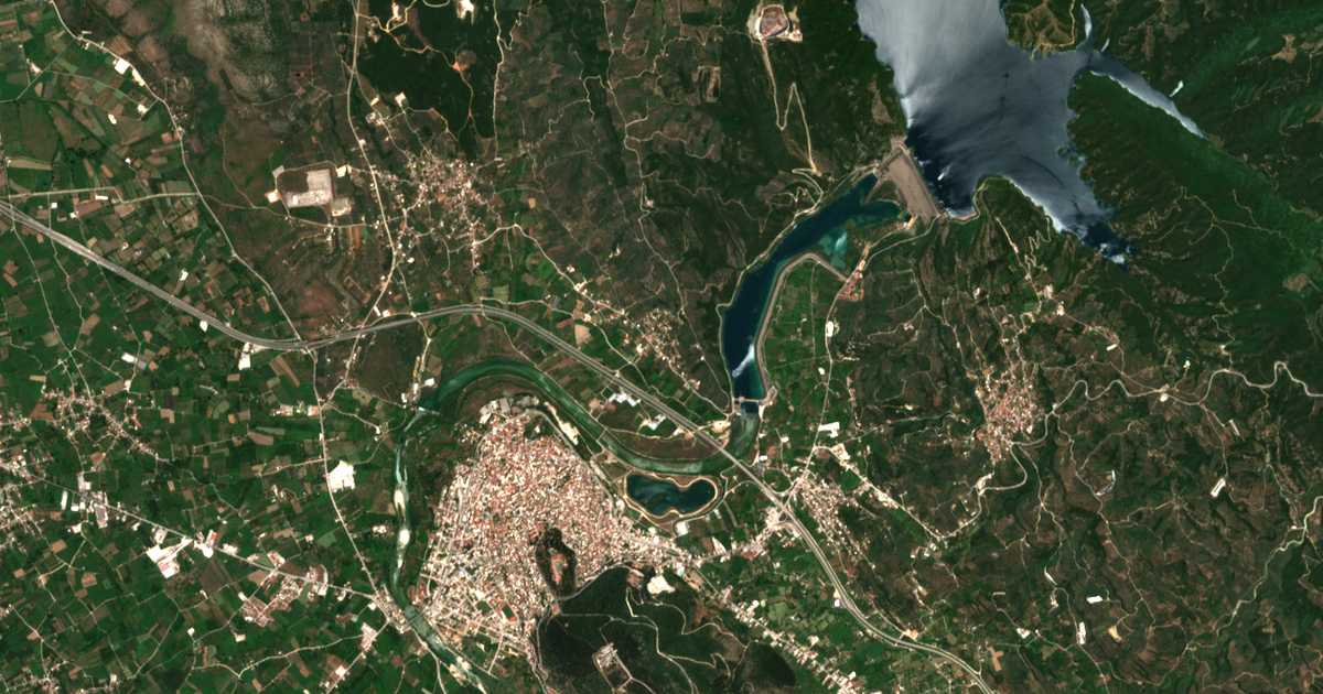 Carte satellite de Vlachérna