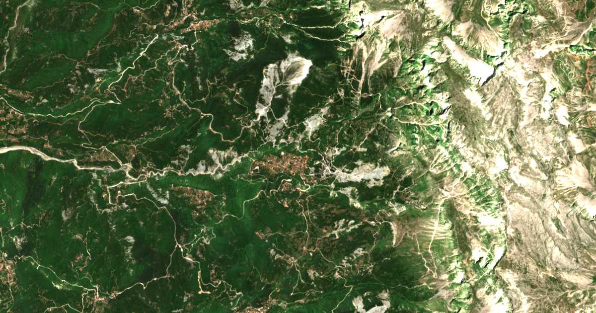 Carte satellite de Katarráktis