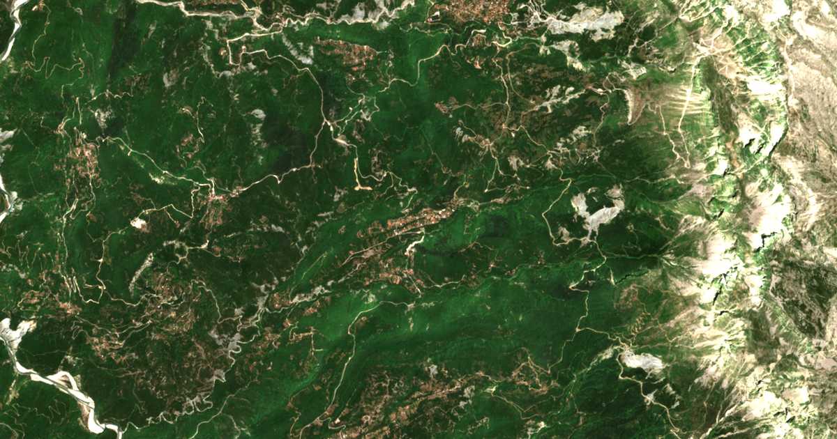 Carte satellite de Mikrospiliá