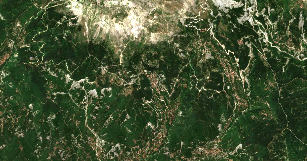 Carte satellite de Vourgaréli