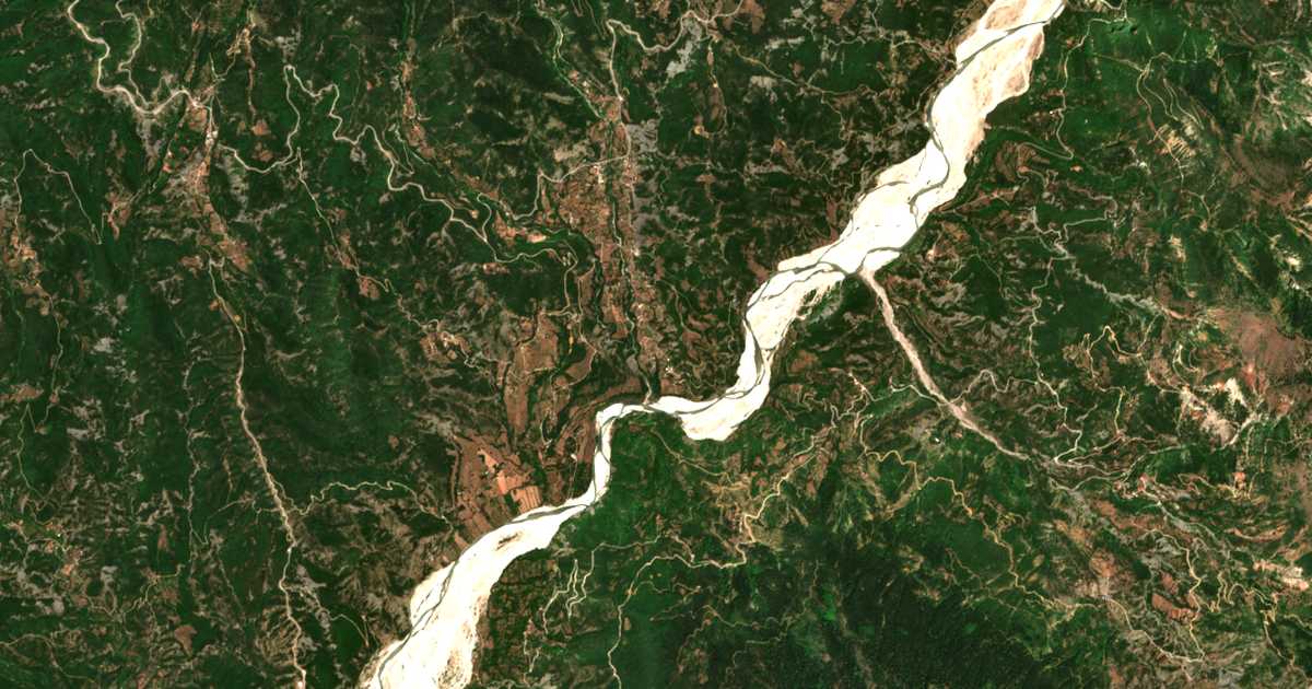 Carte satellite de Dílofo