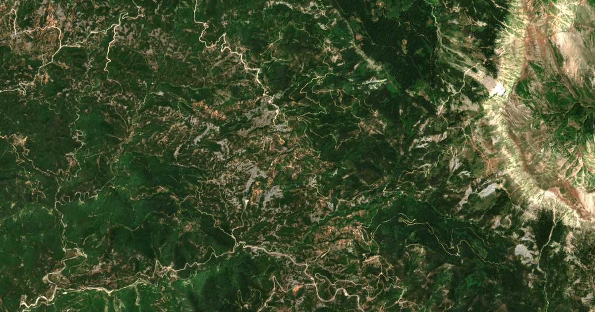 Carte satellite de Kastanéa