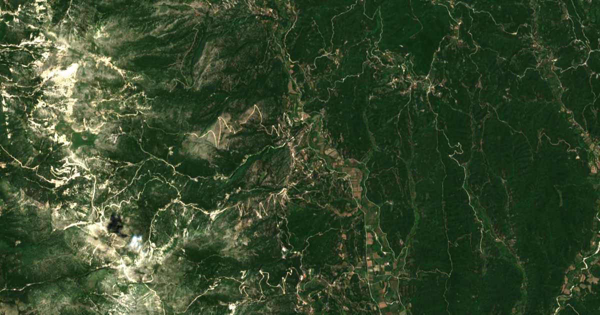 Carte satellite de Sistroúnion