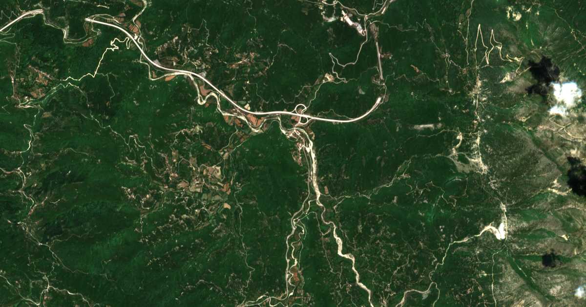 Carte satellite de Týria