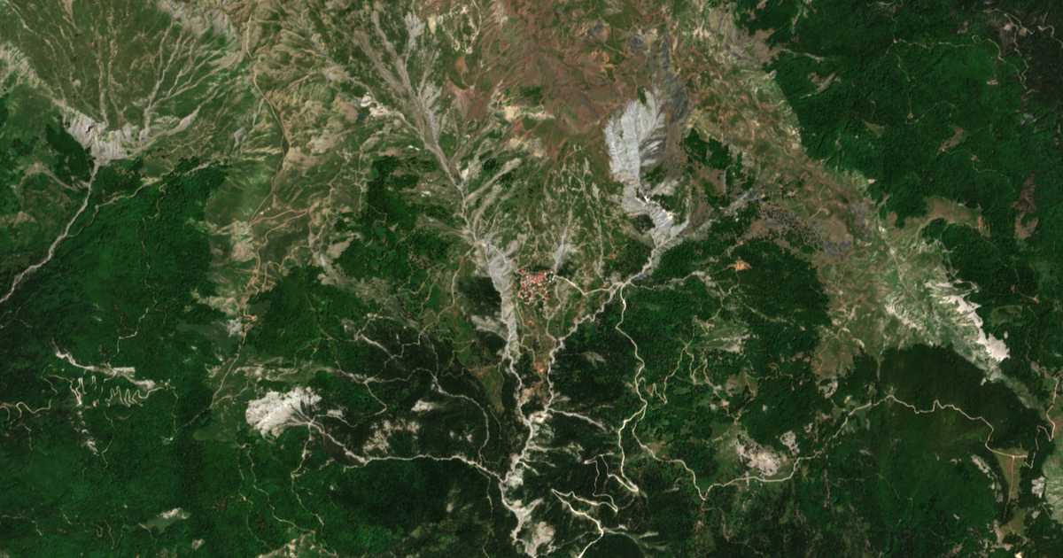 Carte satellite de Etomilítsa