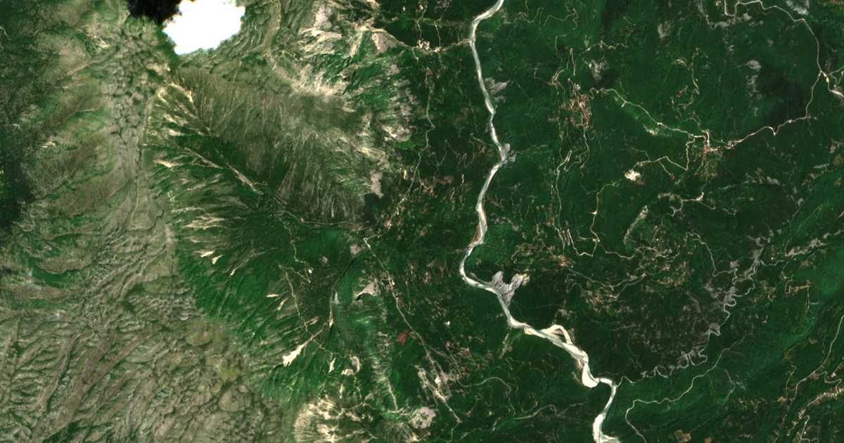 Carte satellite de Platanoússa