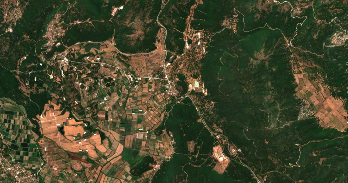 Carte satellite de Kalpákion