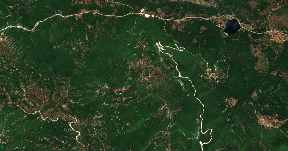 Carte satellite de Kerásovon