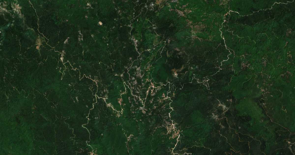 Carte satellite de Elatochórion