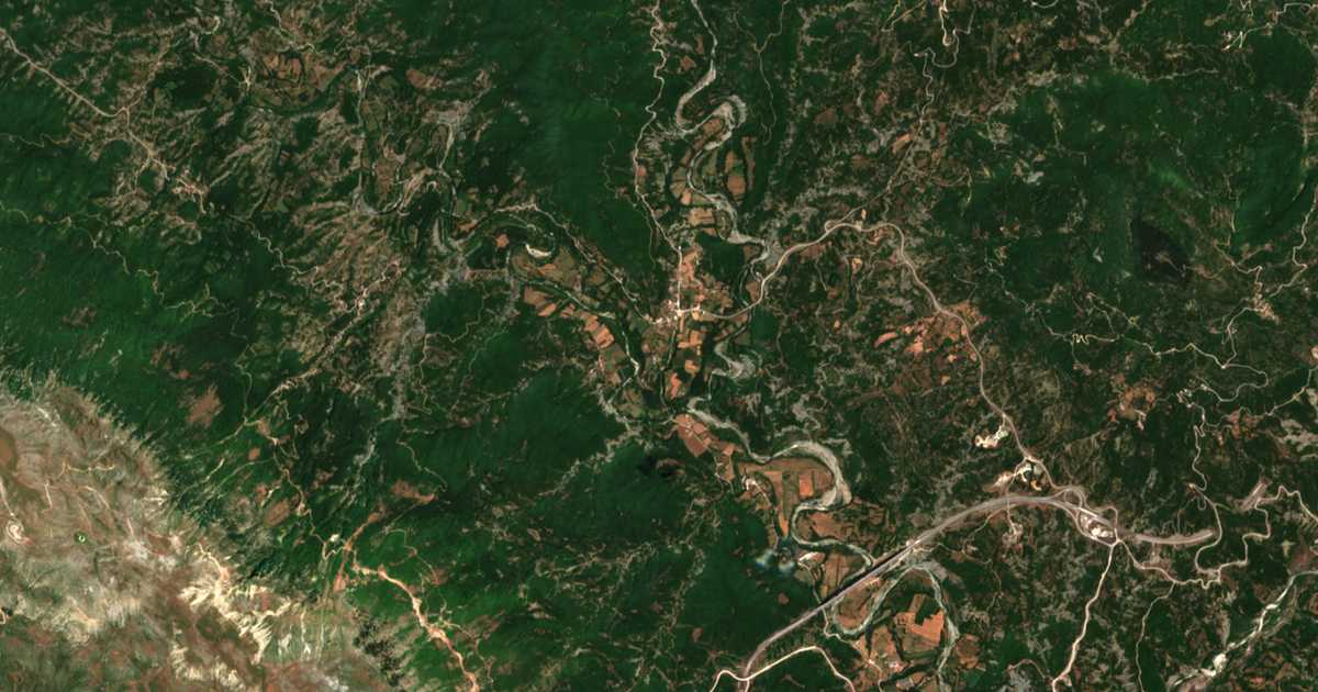 Carte satellite de Miliotádes