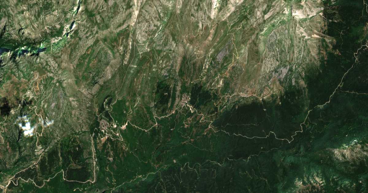 Carte satellite de Skamnéli