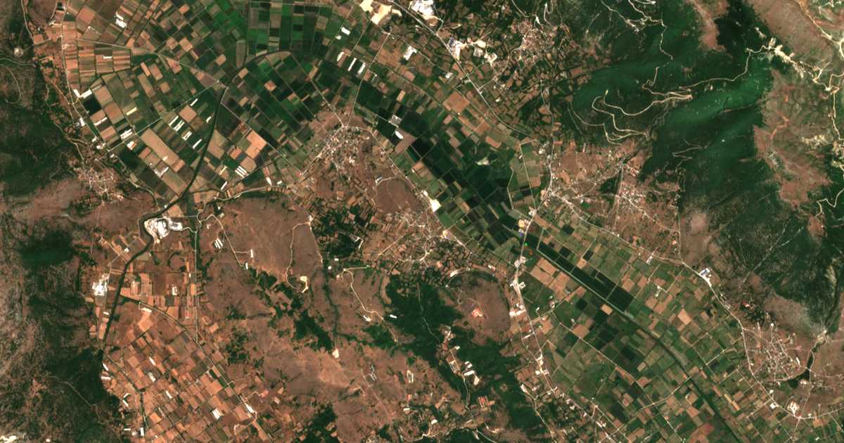 Carte satellite de Áno Lapsísta