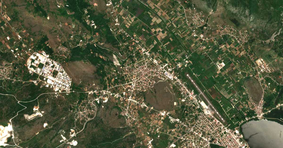 Carte satellite de Eleoúsa