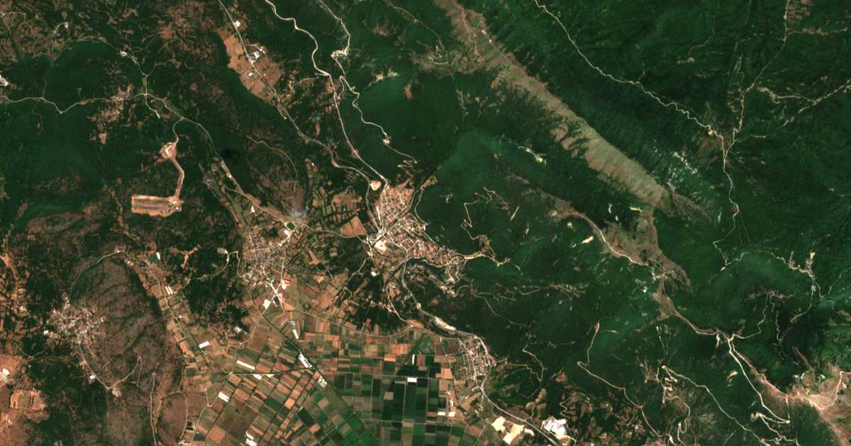 Carte satellite de Métamorphosi