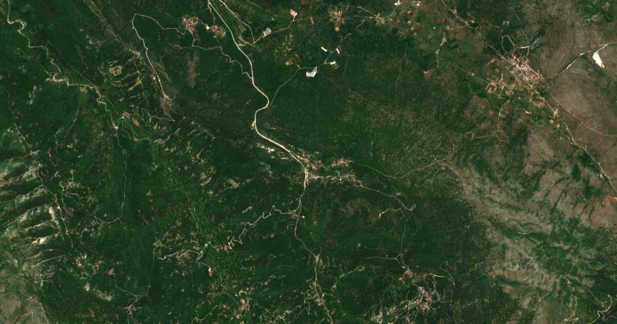 Carte satellite de Lýngos