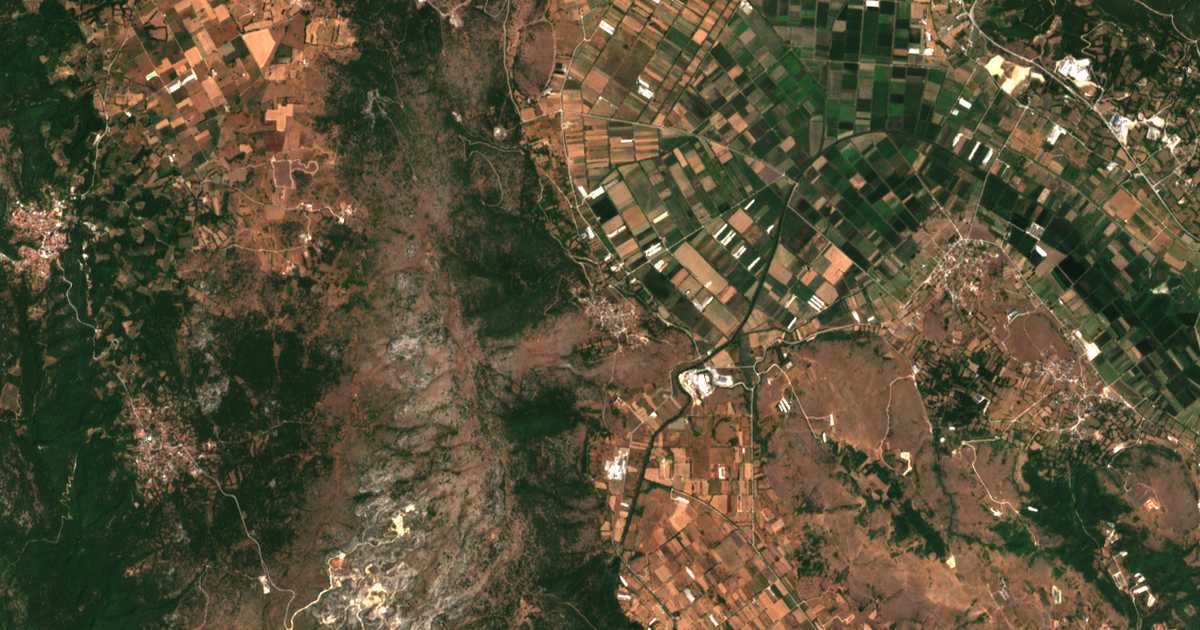 Carte satellite de Neochórion