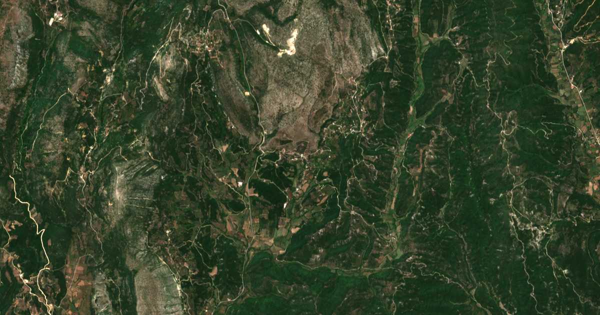 Carte satellite de Káto Despotikó