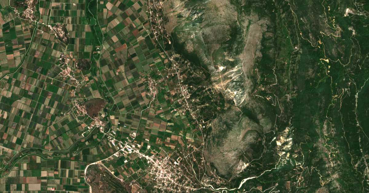 Carte satellite de Nárkissos