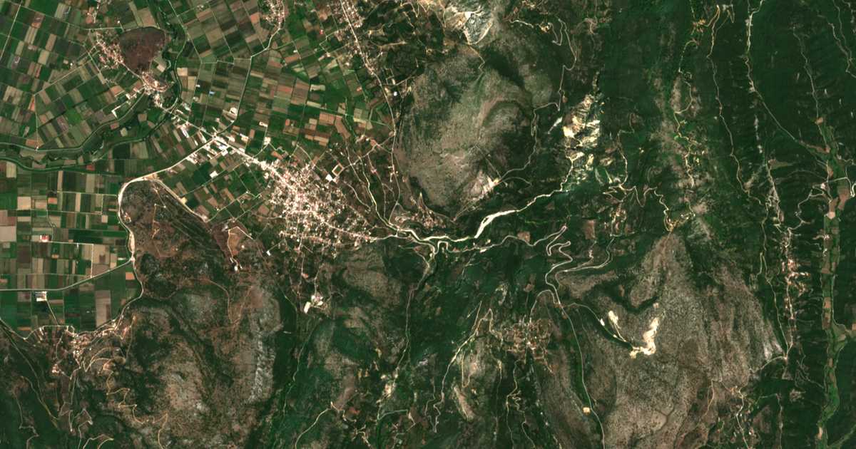 Carte satellite de Skepastón