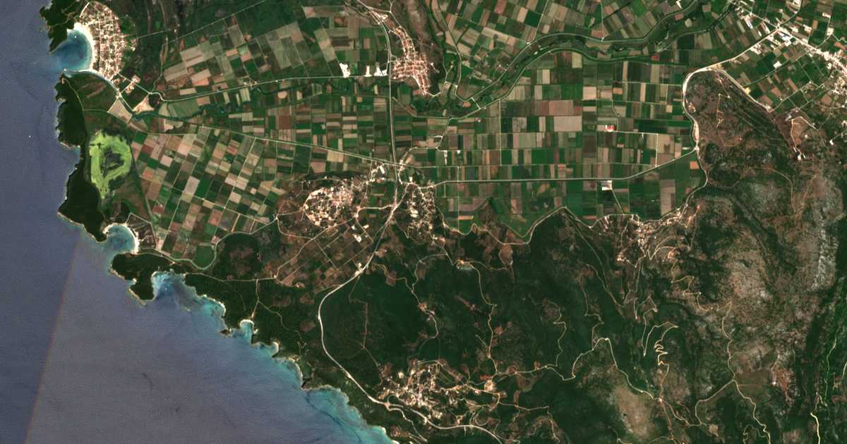 Carte satellite de Tsouknída