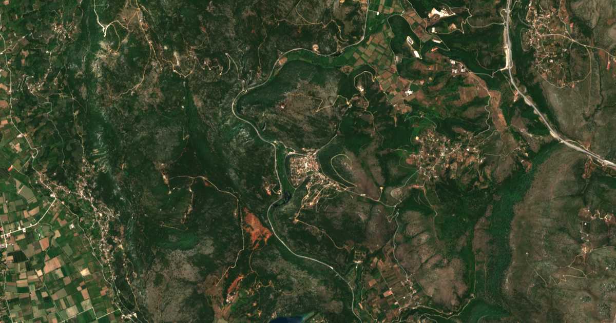 Carte satellite de Ágios Geórgios