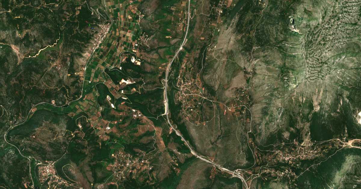 Carte satellite de Gymnótopos
