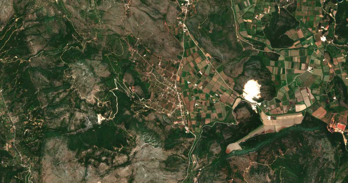 Carte satellite de Týrgia