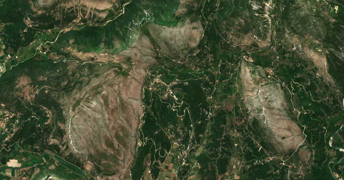 Carte satellite de Achladéa