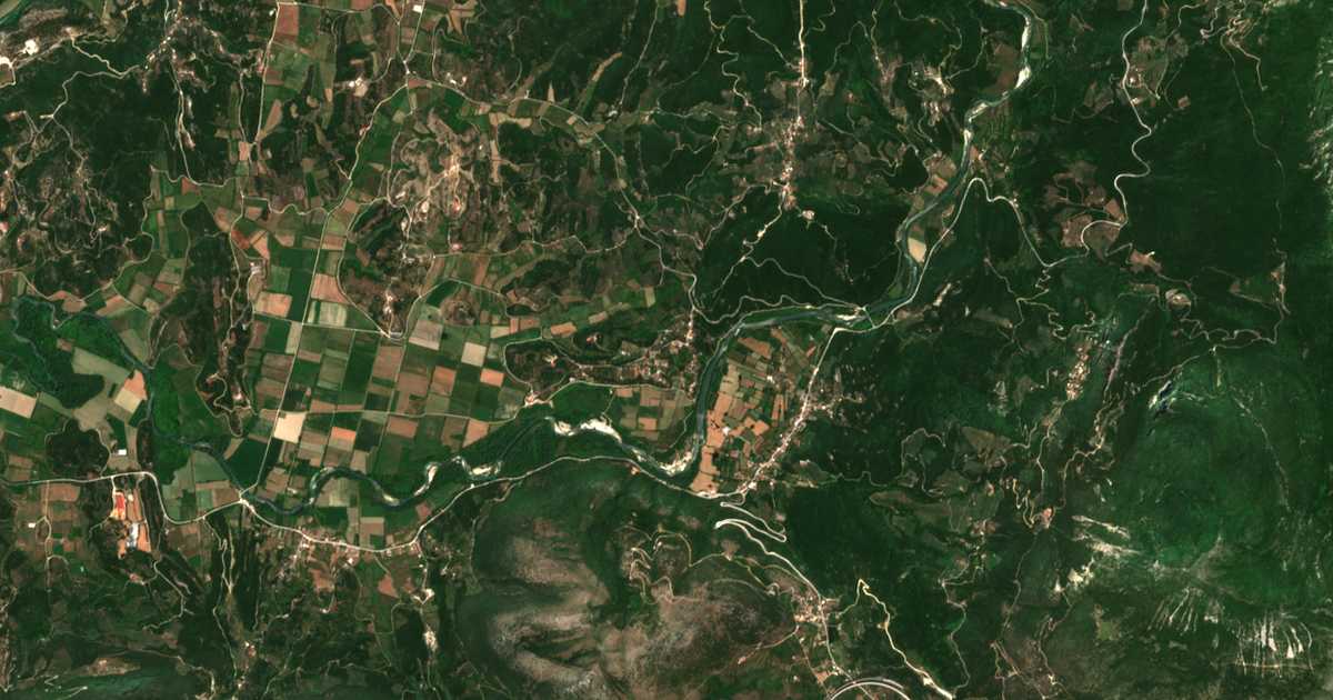 Carte satellite de Kypárisson
