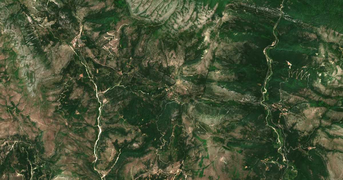 Carte satellite de Plaísion