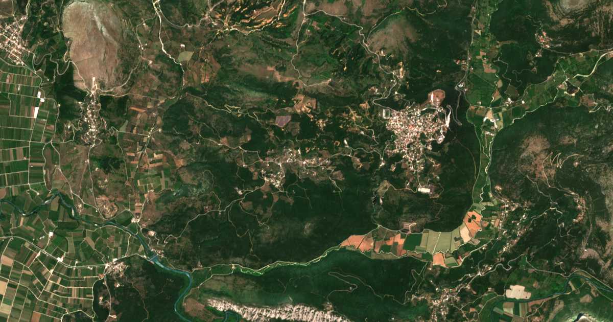 Carte satellite de Trikóryfon