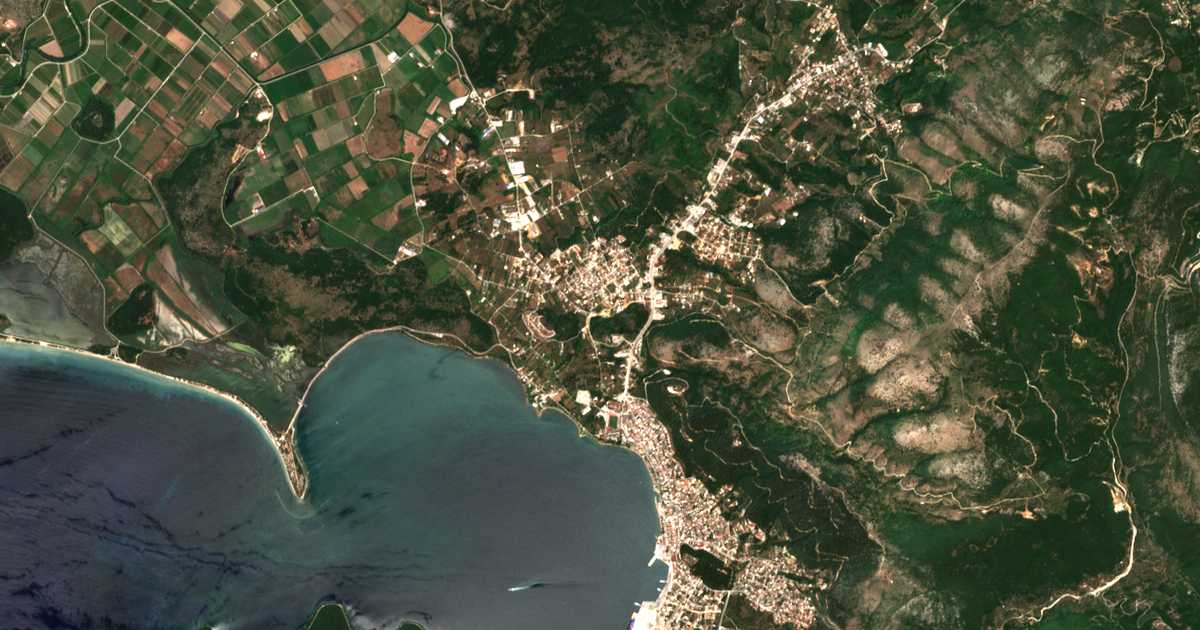 Carte satellite de Ampélia