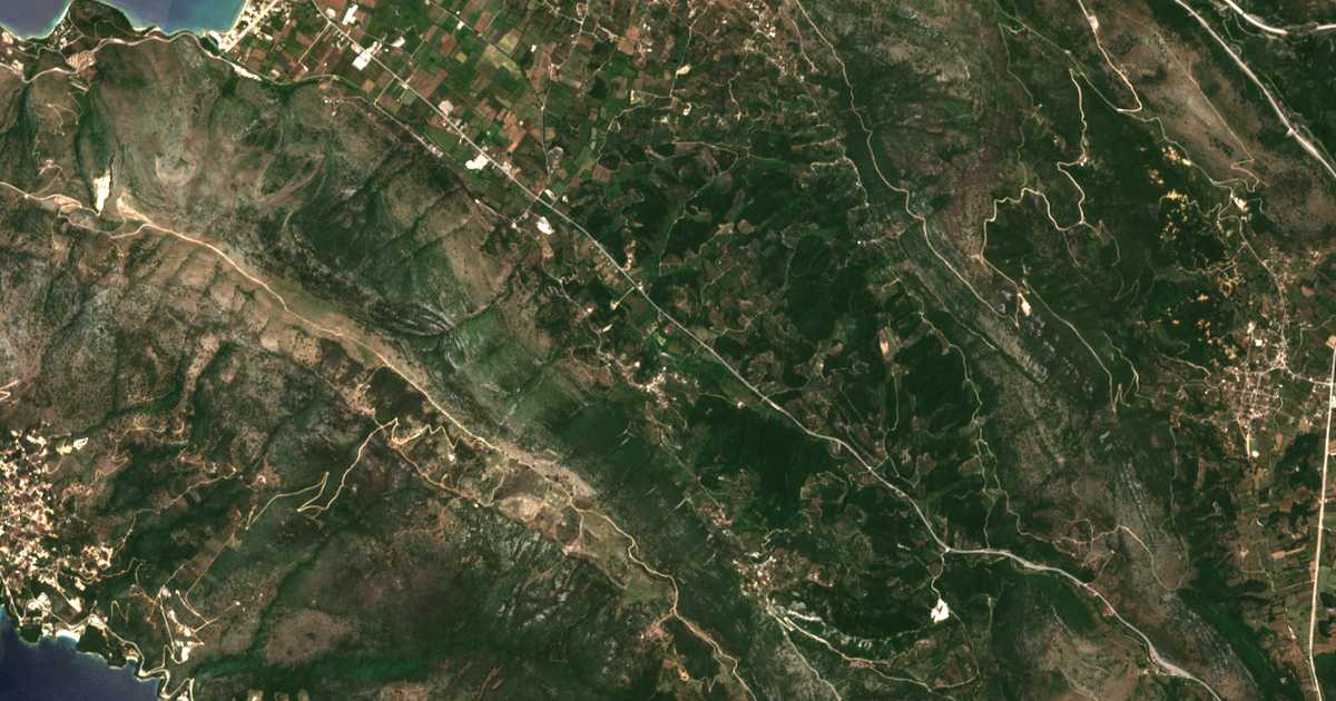 Carte satellite de Argyrótopos
