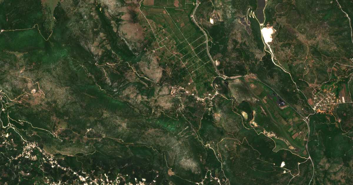 Carte satellite de Elefthérion