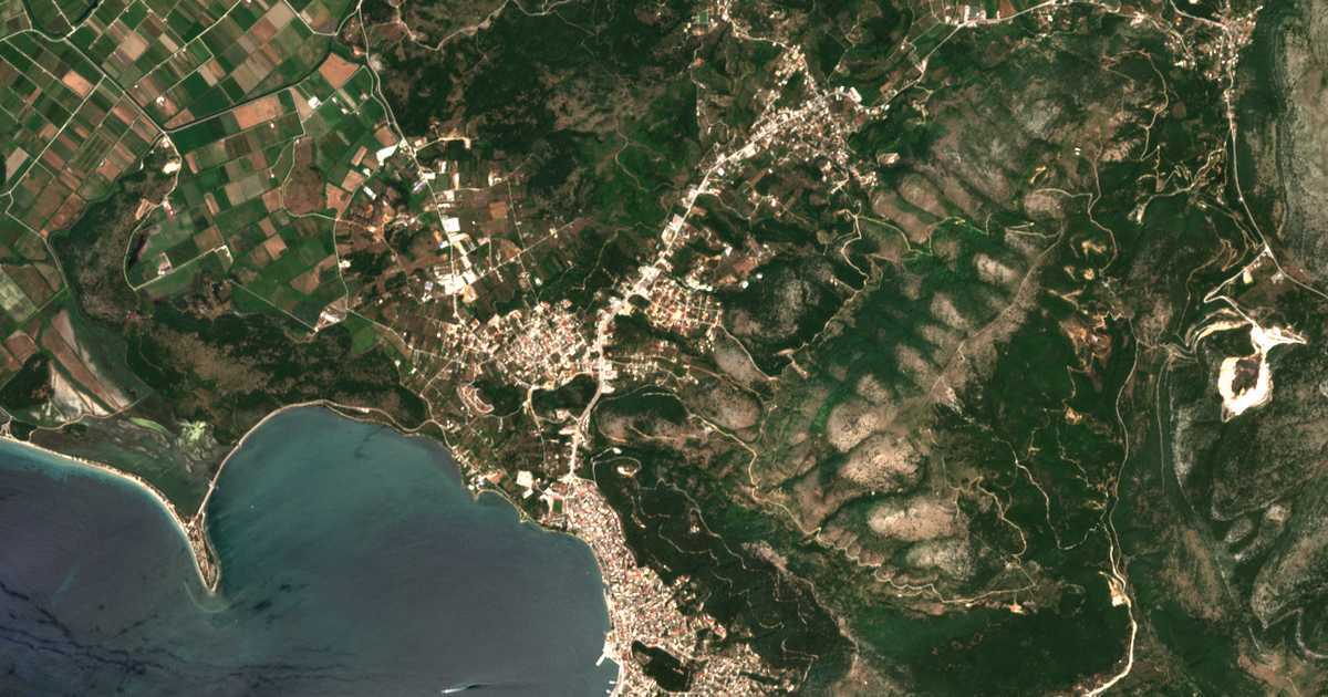 Carte satellite de Ethnikí Antístasi