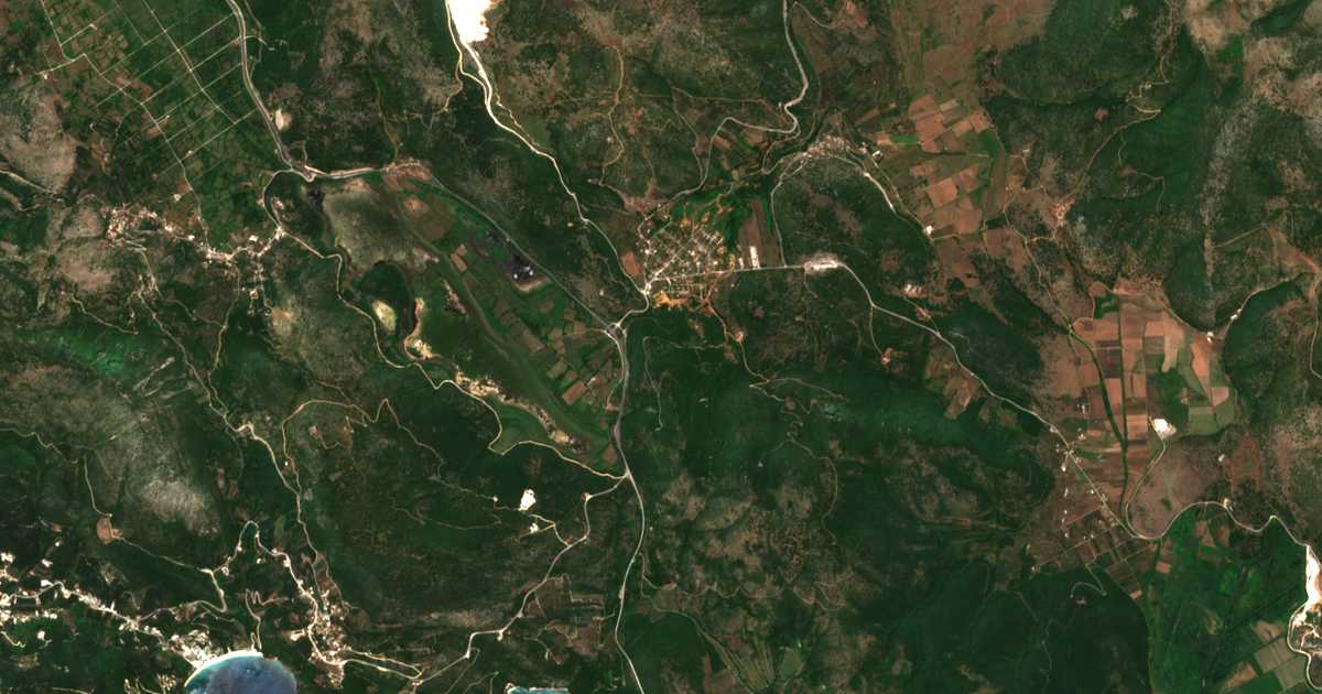 Carte satellite de Mórfion