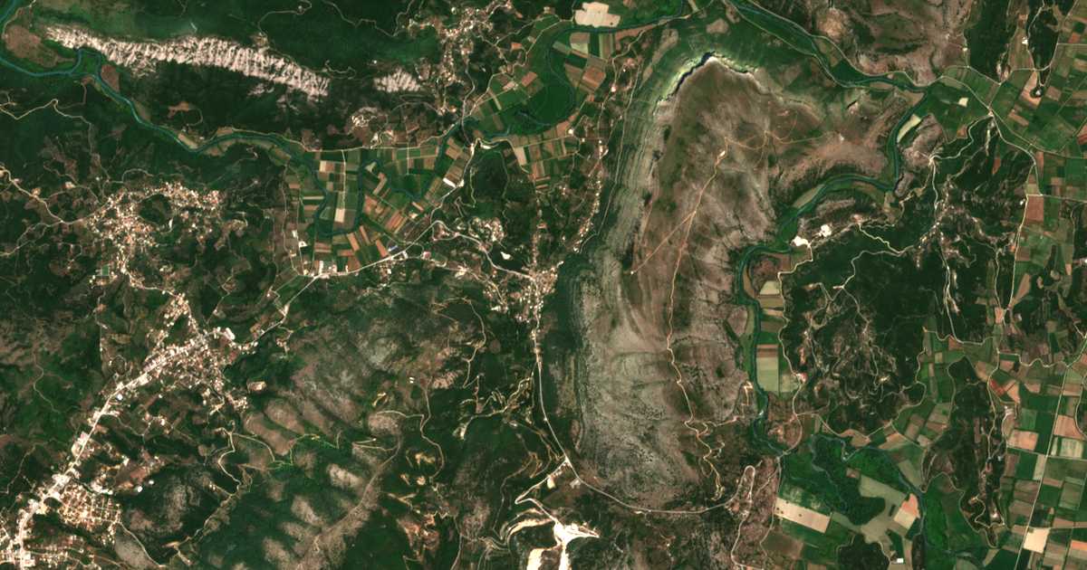Carte satellite de Parapótamos