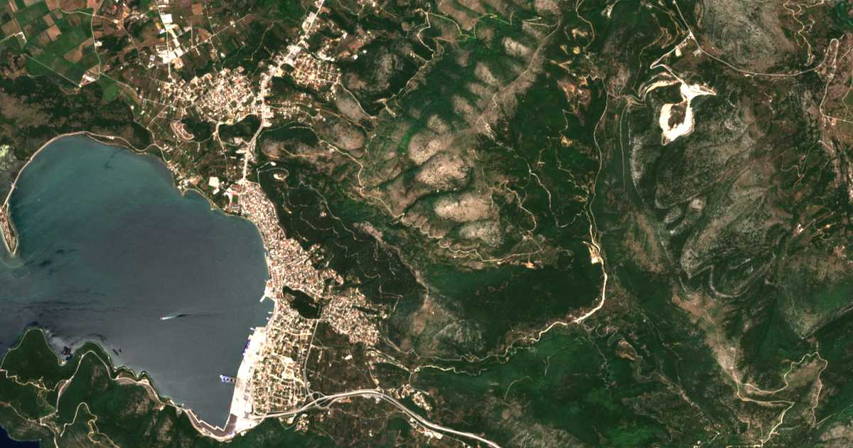 Carte satellite de Pestaniótika