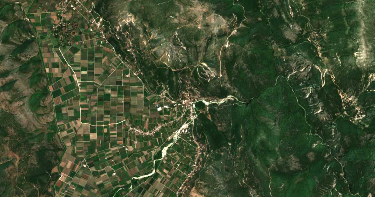 Carte satellite de Glykí