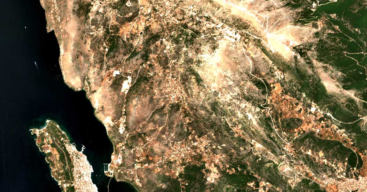 Carte satellite de Farakláta