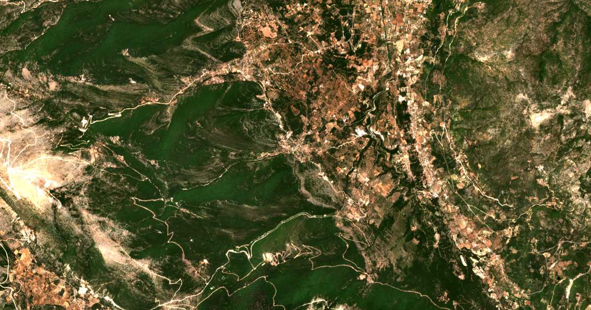 Carte satellite de Chaliotáta