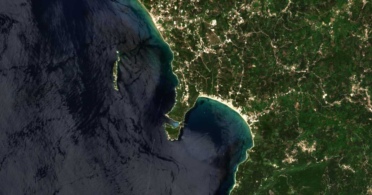 Carte satellite de Afiónas