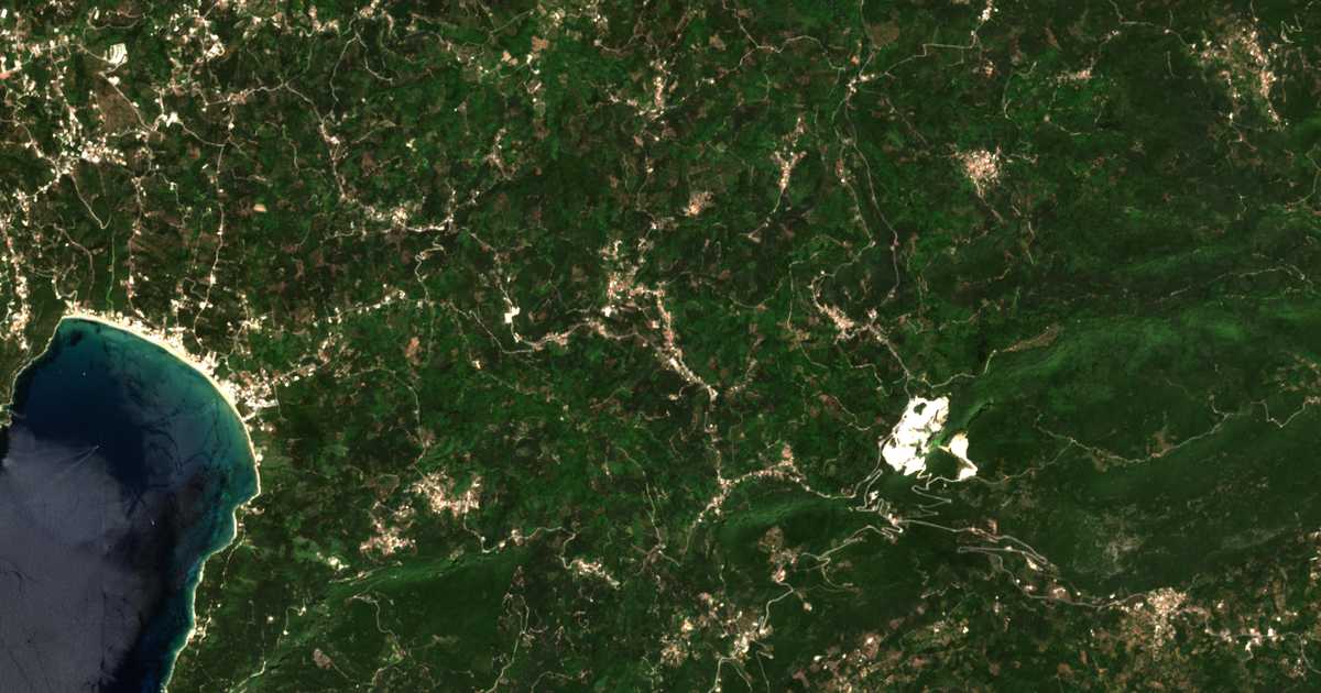 Carte satellite de Agrós