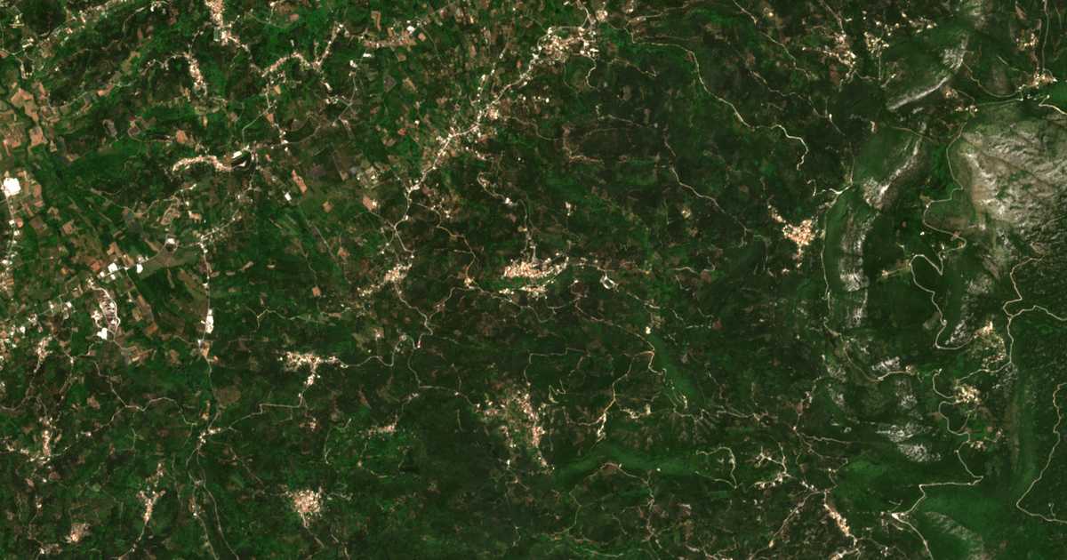 Carte satellite de Nýmfes