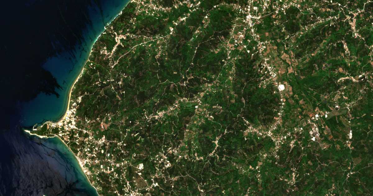 Carte satellite de Poulimátes