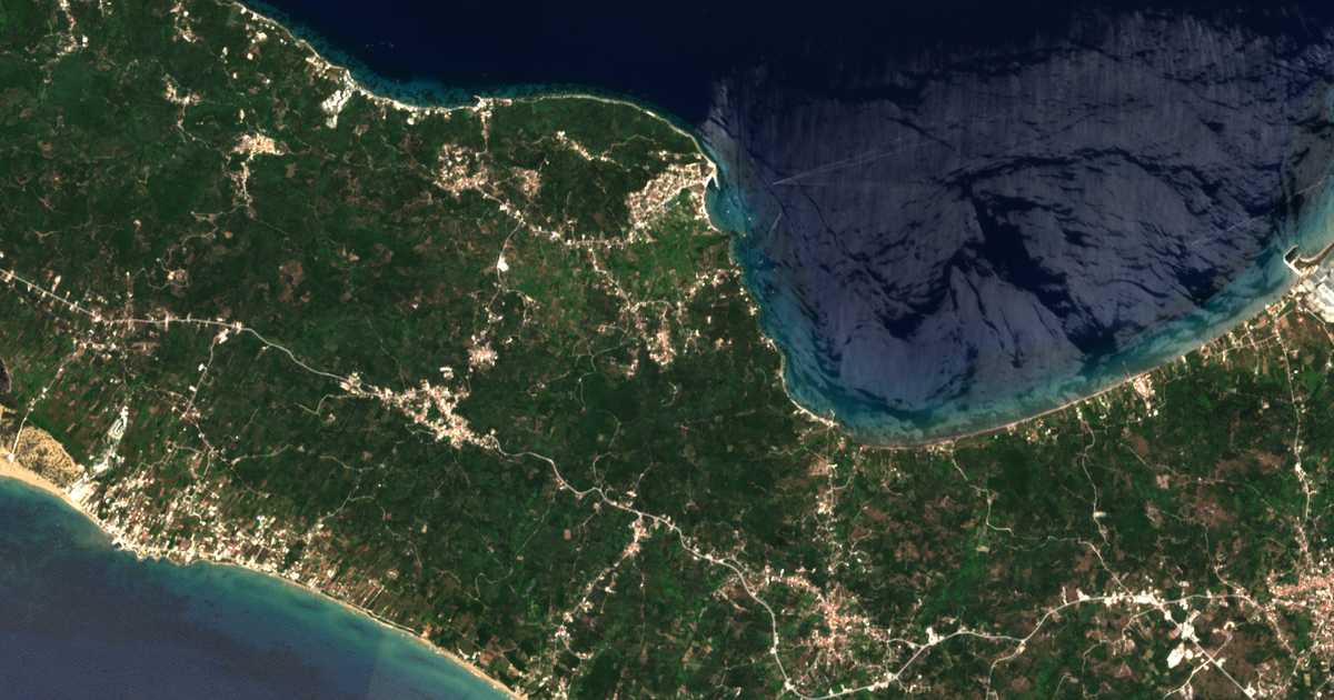 Carte satellite de Ágios Nikólaos