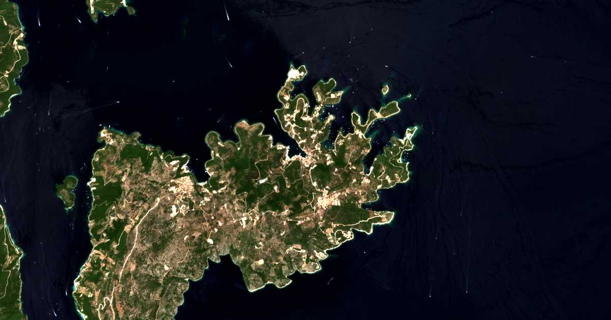 Carte satellite de Vathý