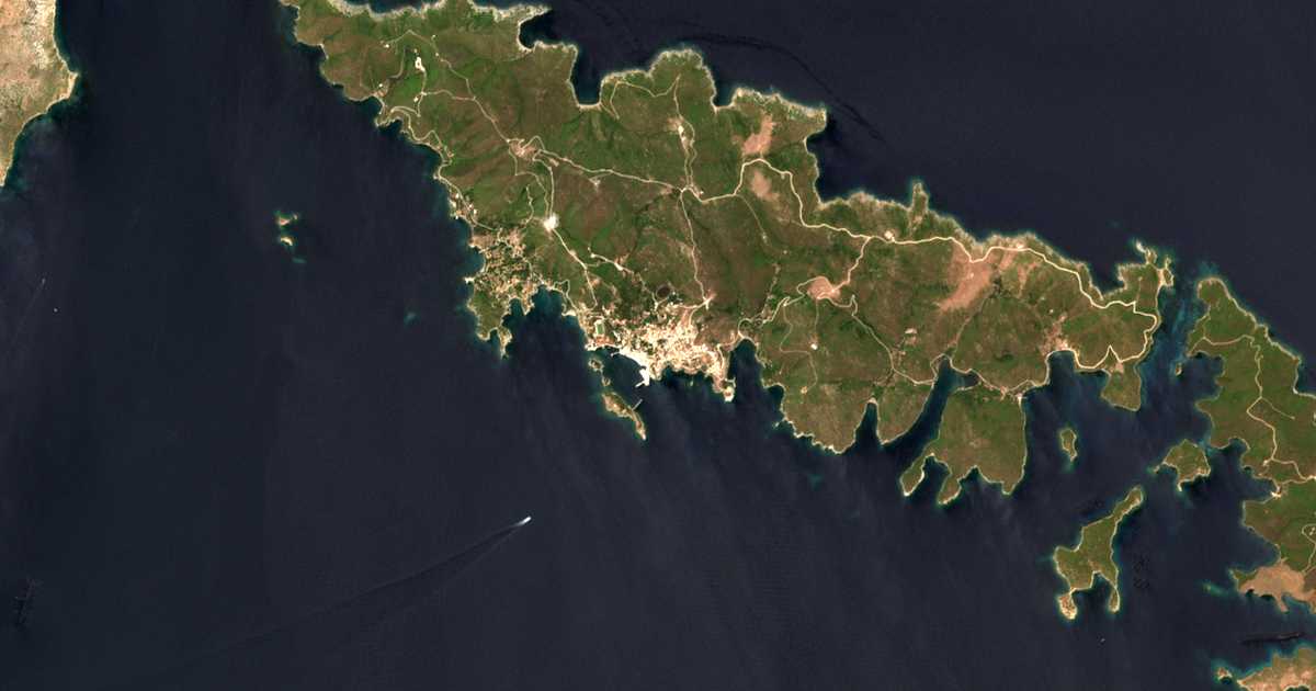 Carte satellite de Inoússes