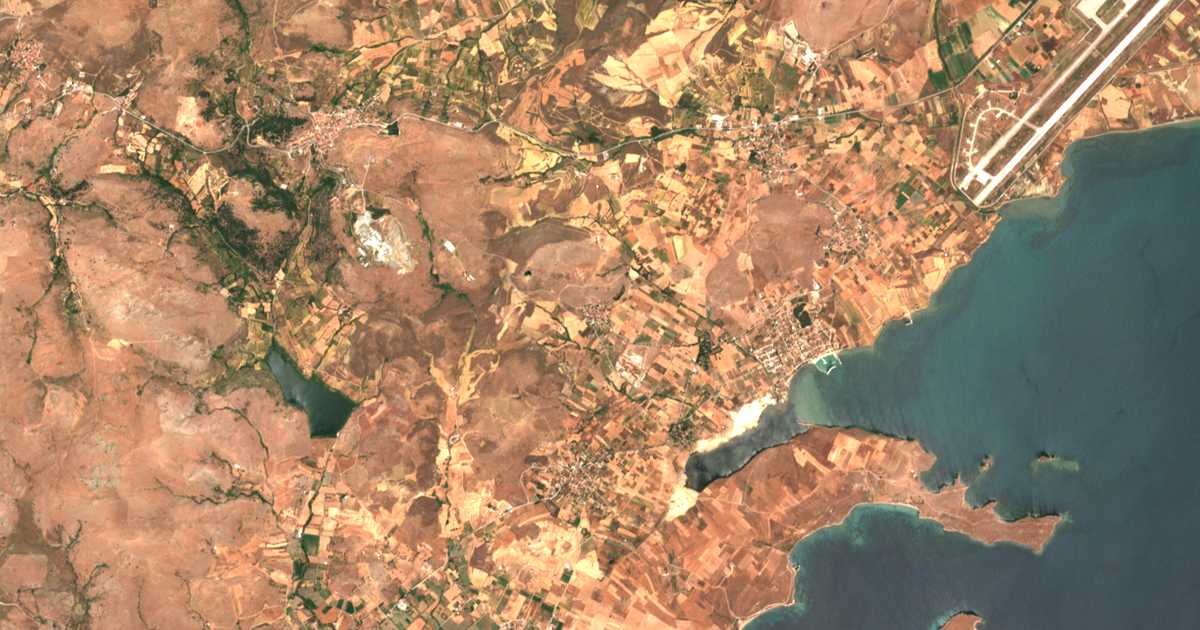 Carte satellite de Agkaryónes