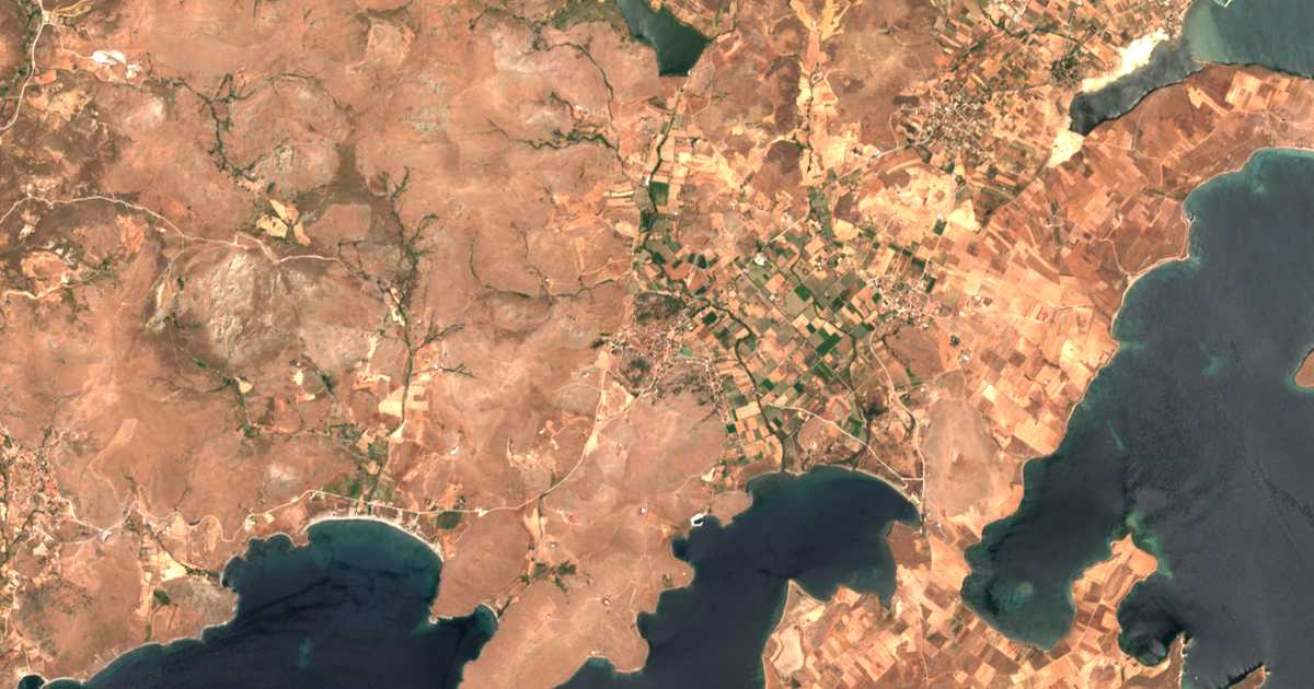 Carte satellite de Kontiás